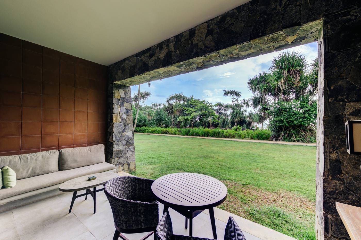 Cinnamon-Bentota-Beach---Signature-Selection-Room-59