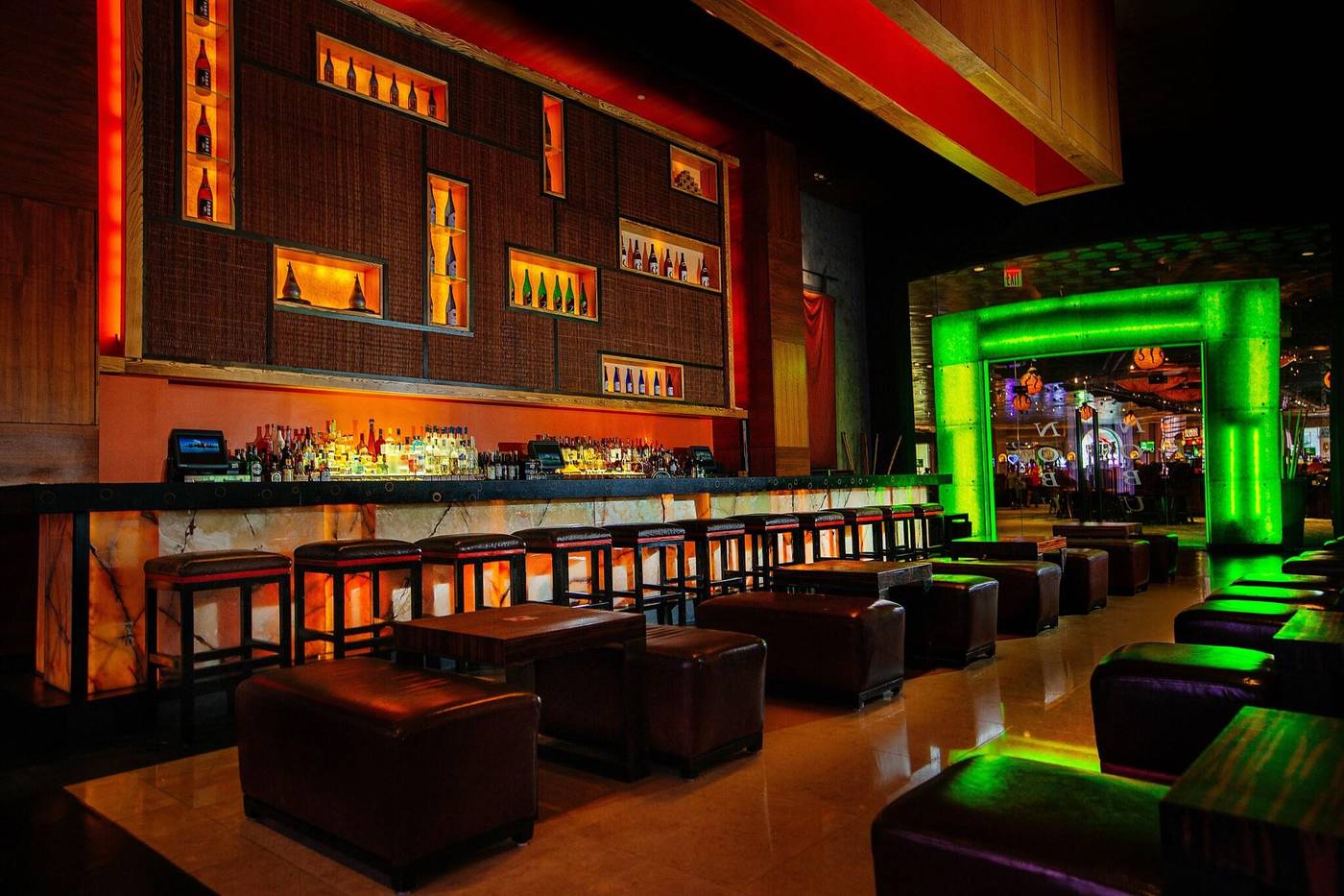 The-Reef-Atlantis-Restaurant-40