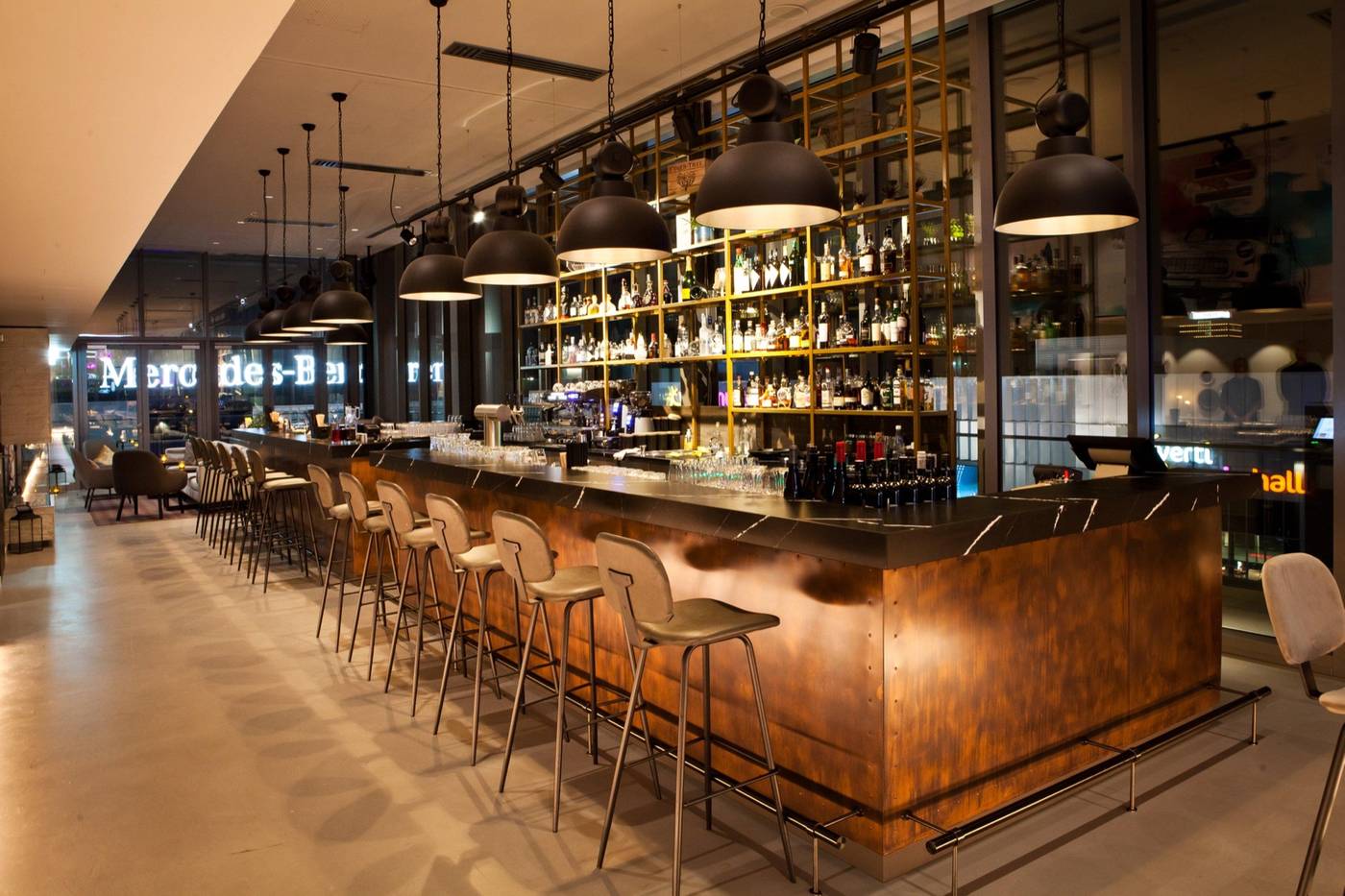 Hotel-Indigo-Berlin---East-Side-Gallery-Bar-16