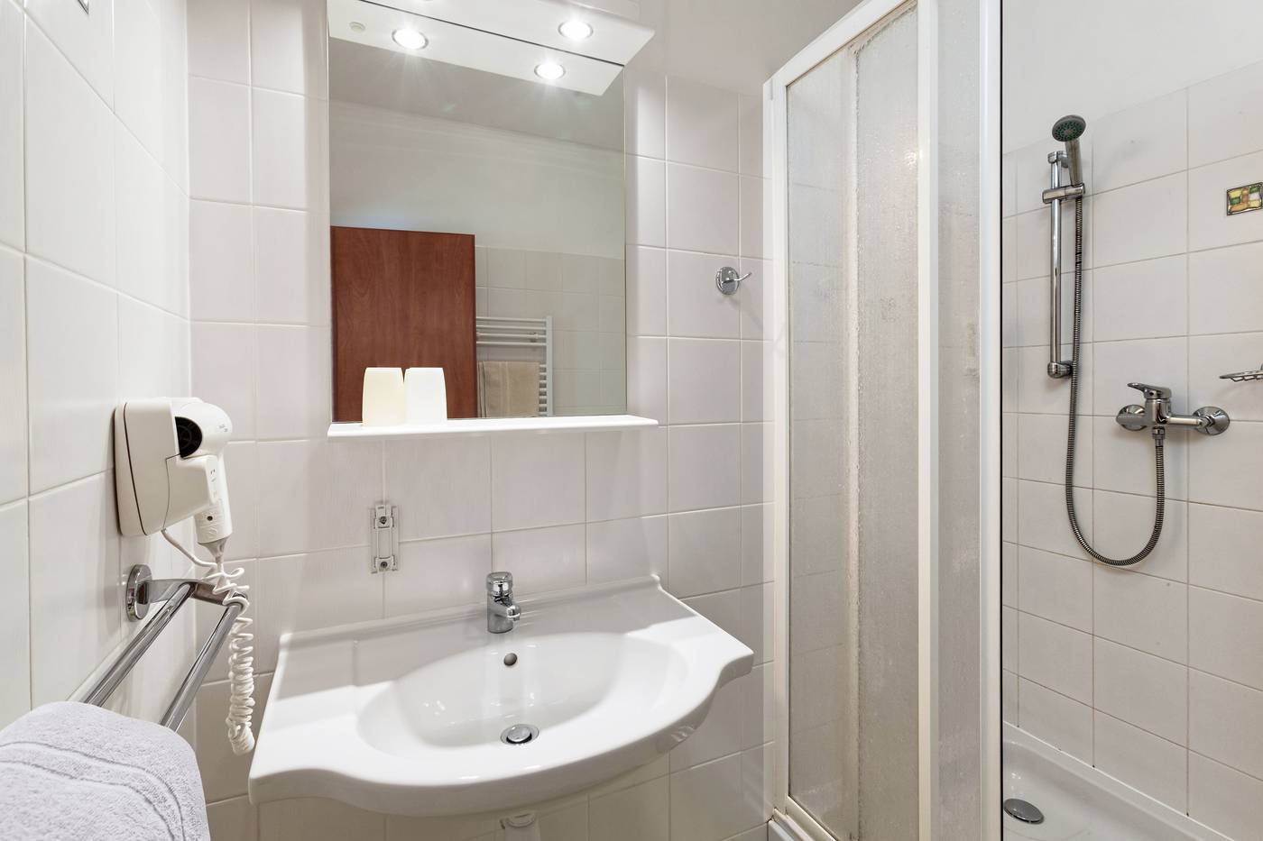 Augustus-et-Otto-Room-18