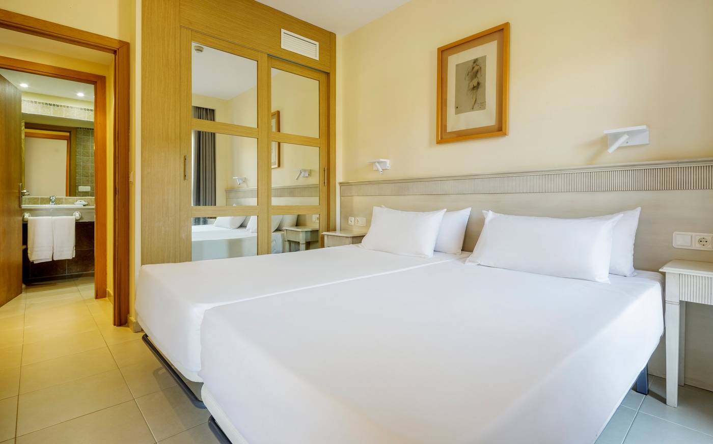 Ilunion-Tartessus-Sancti-Petri-Room-31