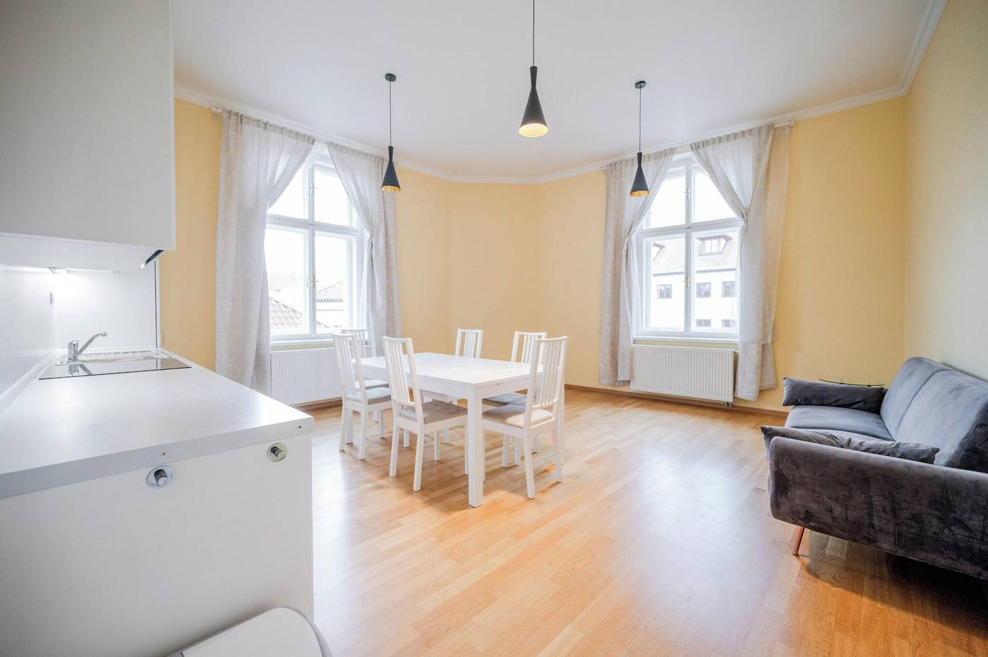 U-Tri-Pstrosu-Room-32