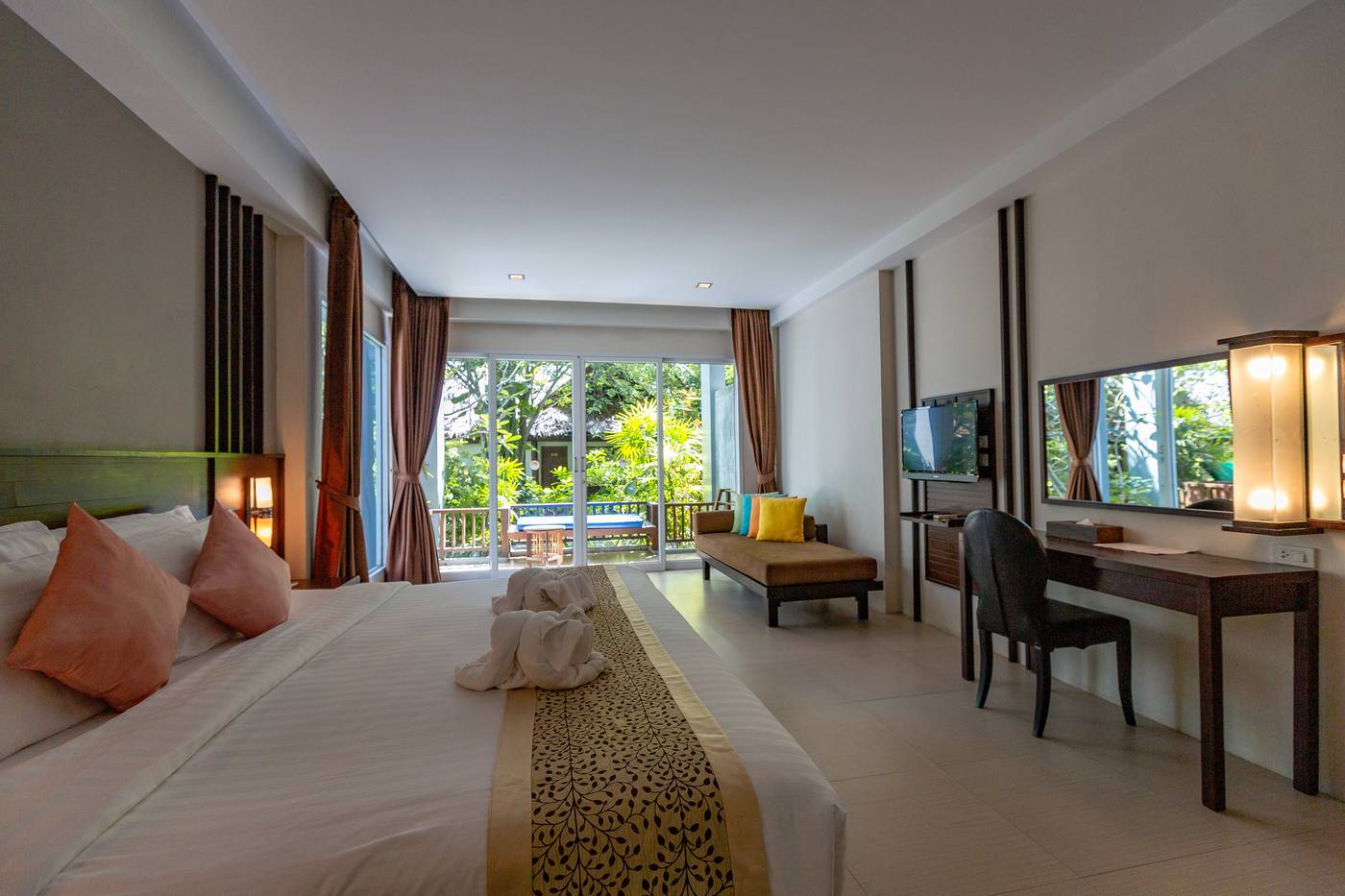 Sand-Sea-Resort-Railay-Beach-Room-13