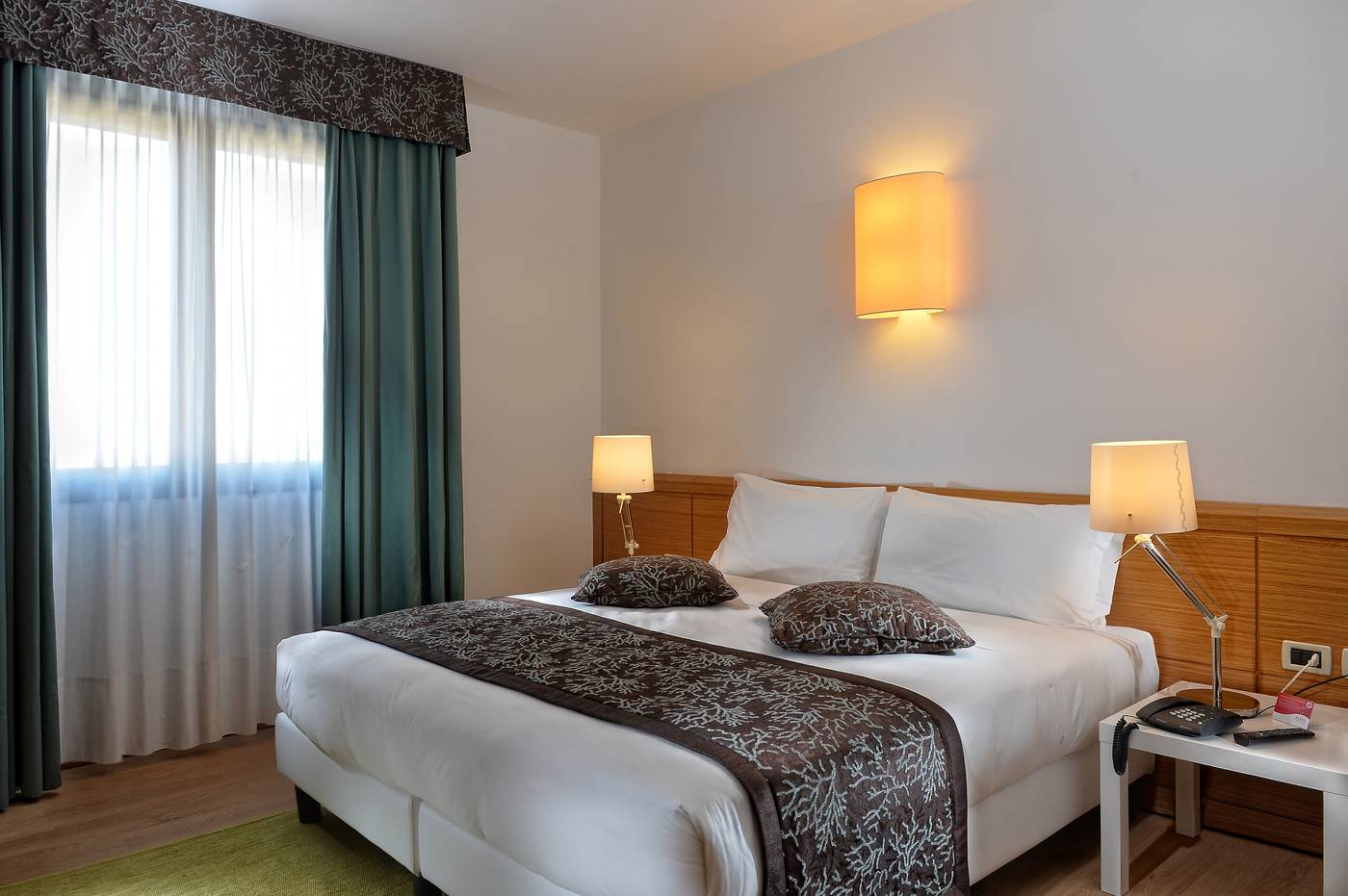 Elite-Hotel---Spa-Room-29