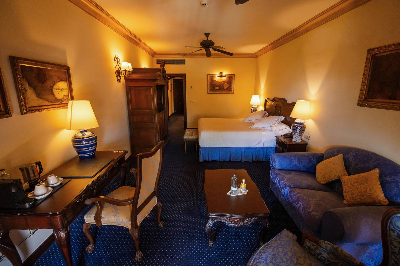 Europe-Villa-Cortes-Room-37