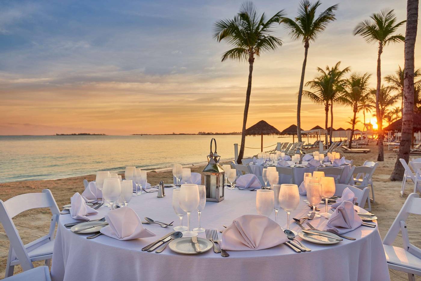 Melia-Nassau-Beach-All-Inclusive-Restaurant-26