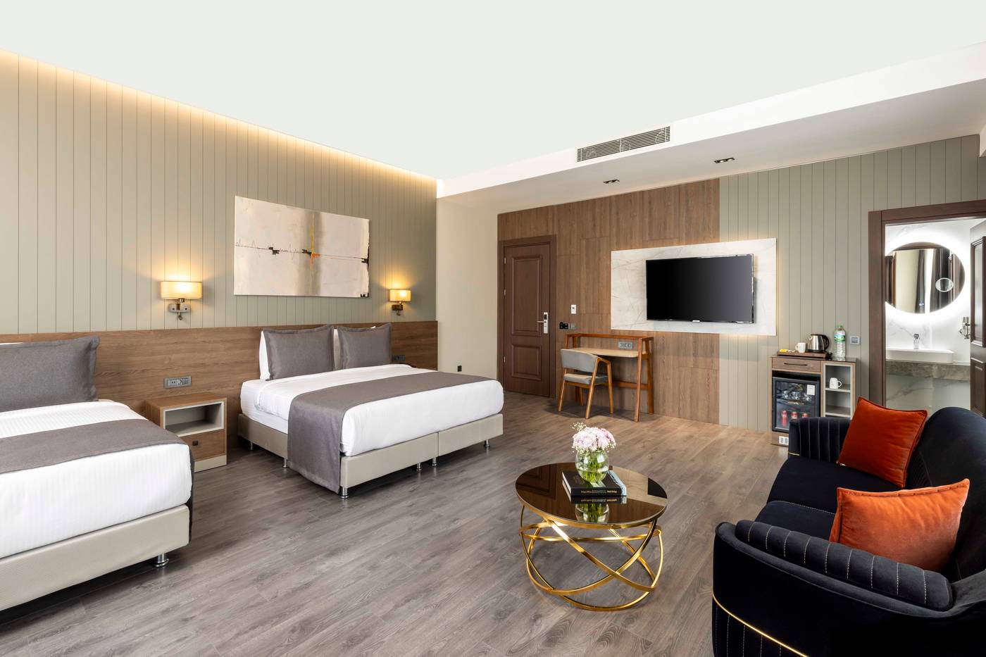 Ezkar-Bathonea-Art-istanbul-Room-22