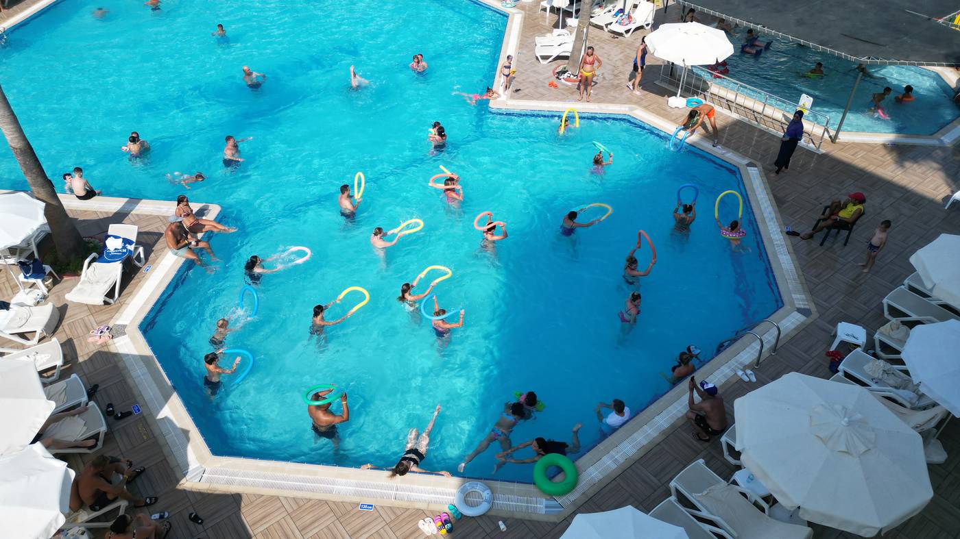 Aydinbey-Gold-Dreams-Pool-43