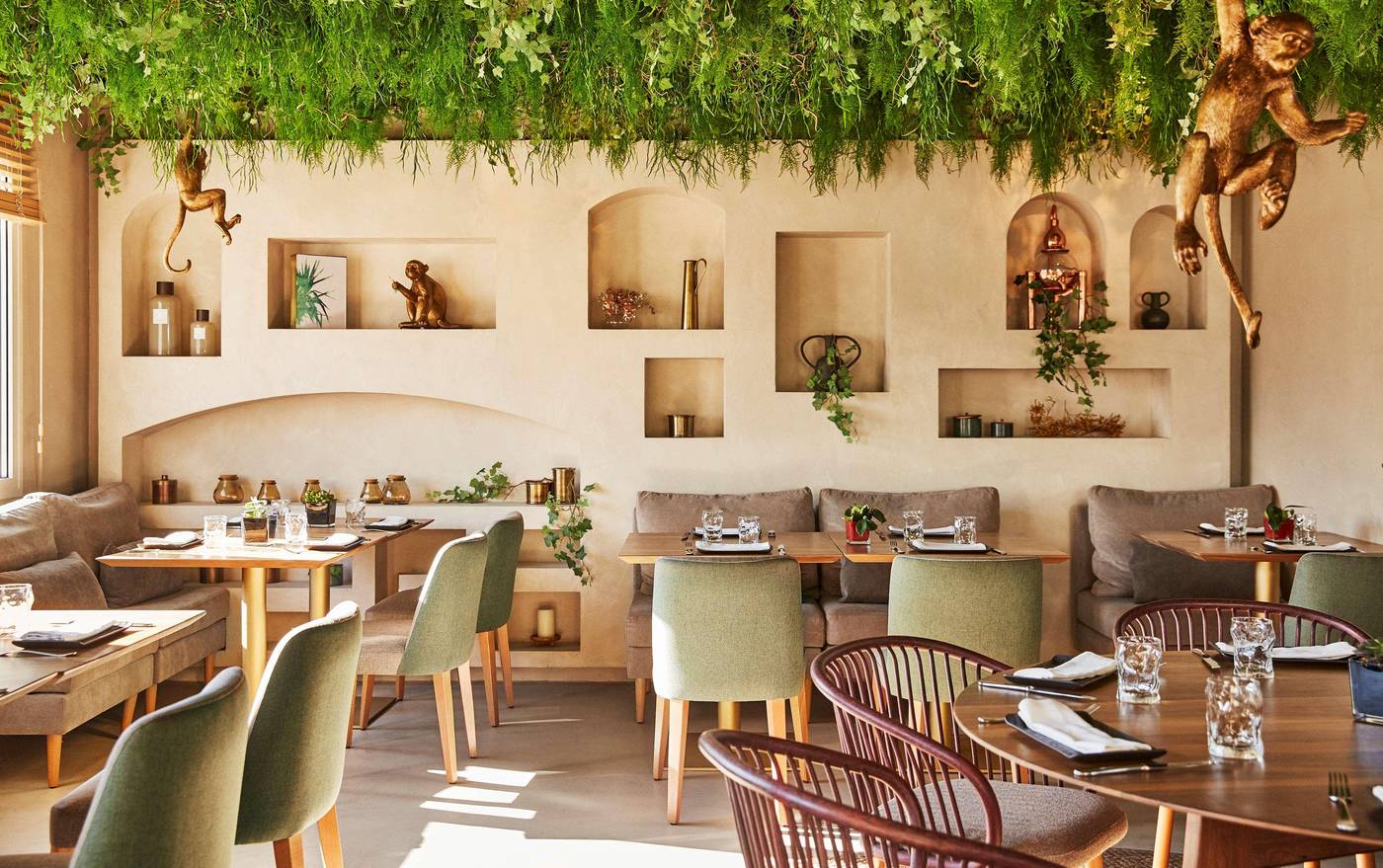 Hyatt-Centric-Gran-Via-Madrid-Bar-8