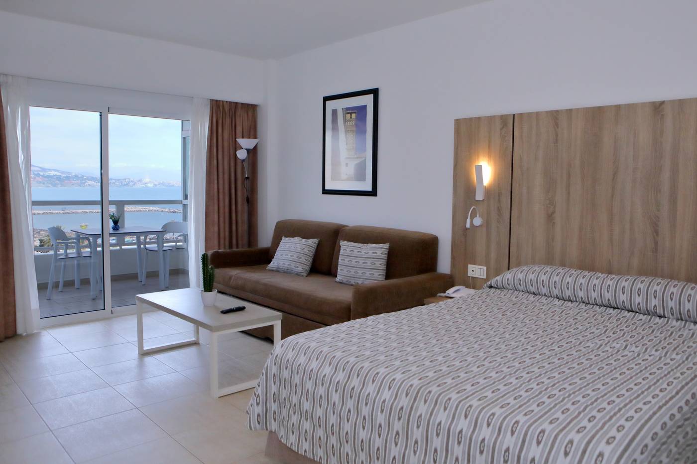 Pyr-Fuengirola-Room-11