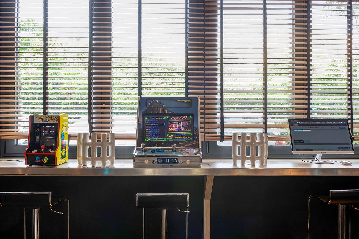 H10-Roma-Citta-Lobby-23