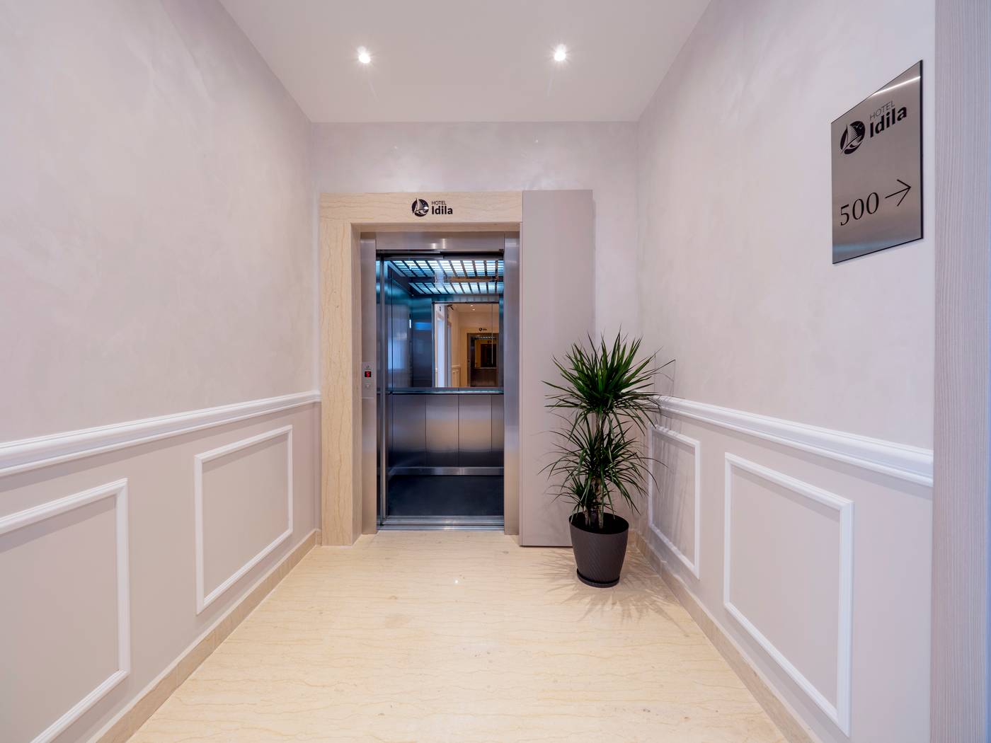 Hotel Idila-Montenegro-Budva-Lobby-10