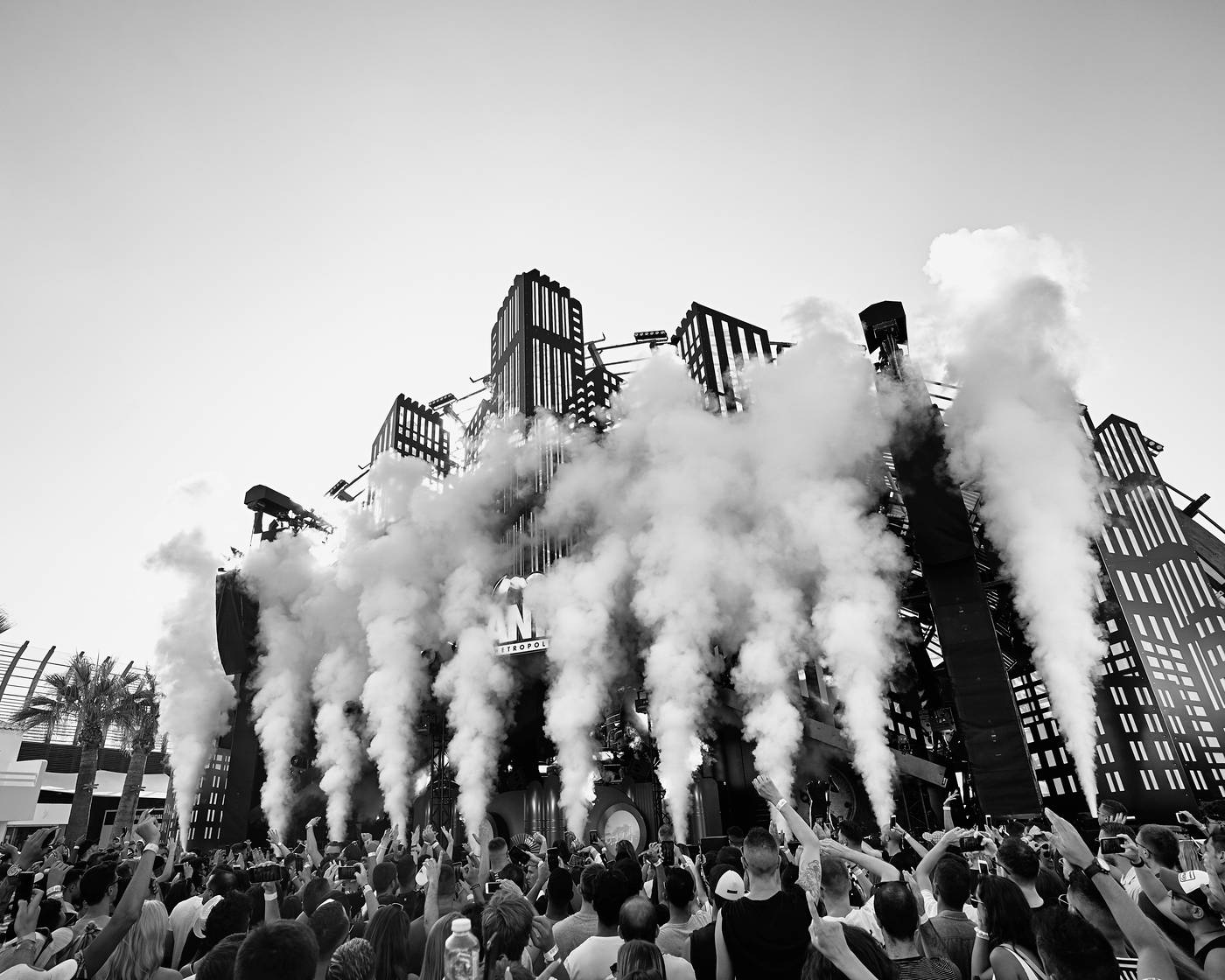 Ushuaia-Ibiza-Beach-Hotel-Sports-and-Entertainment-60