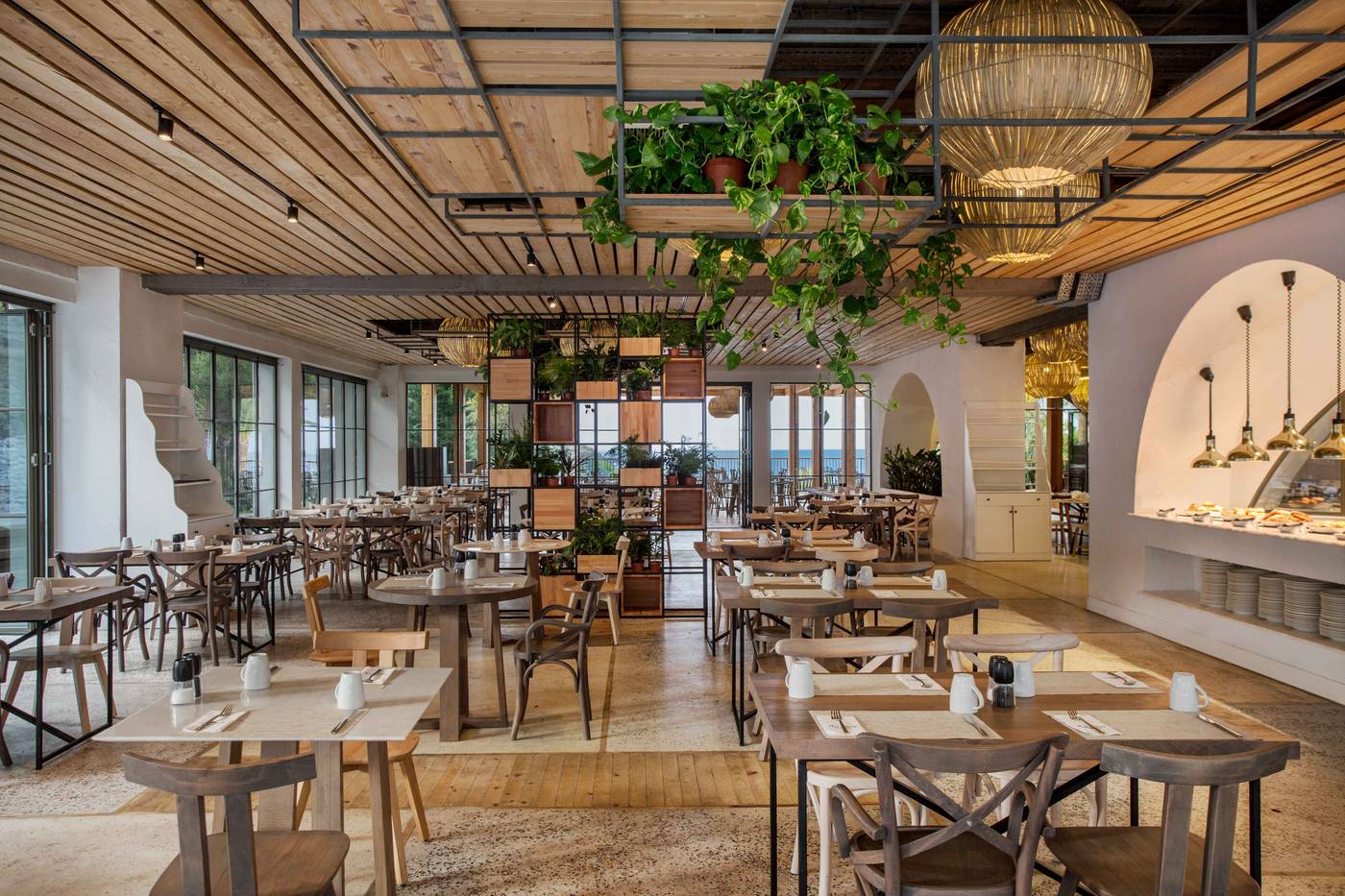 Club-Marvy-By-Paloma-Restaurant-19