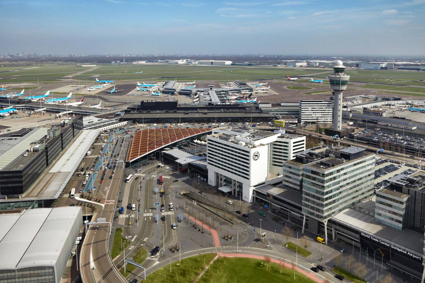 Sheraton-Amsterdam-Airport-Hotel-And-Conference-Center-General-view-2