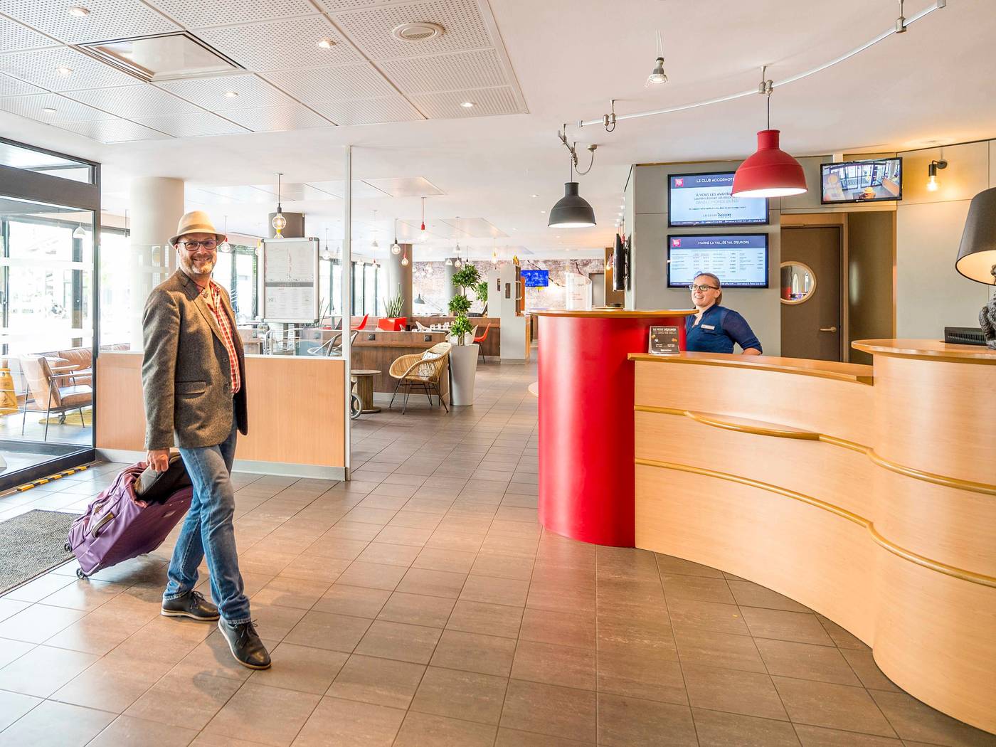 Ibis-Marne-la-Vallee-Val-d-Europe-General-view-13