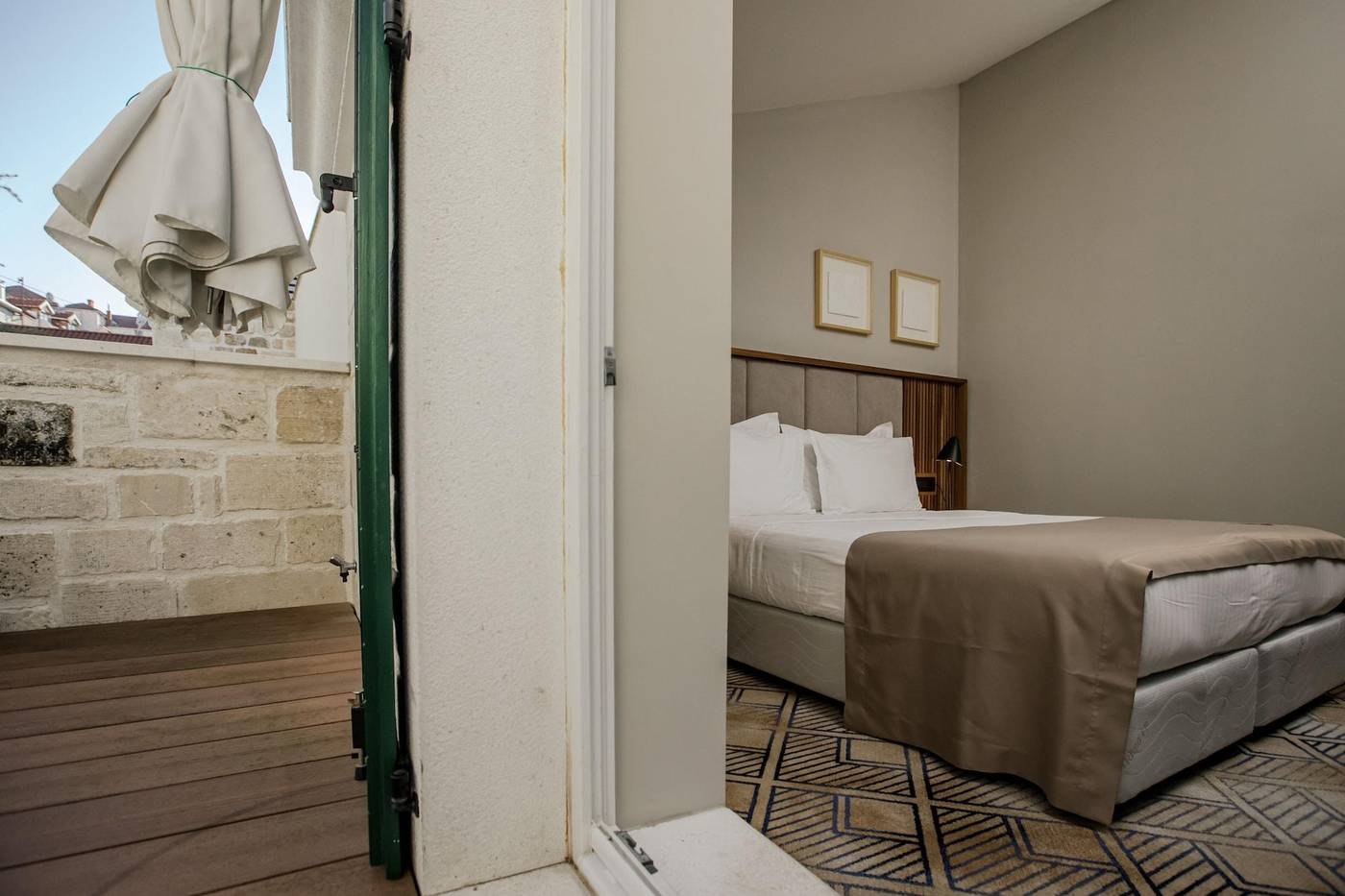 Armerun-Heritage-Hotel---Residences-Room-38