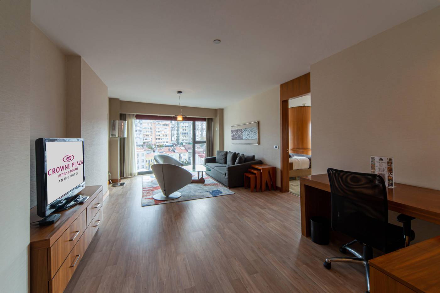 Crowne-Plaza-Harbiye-Room-32