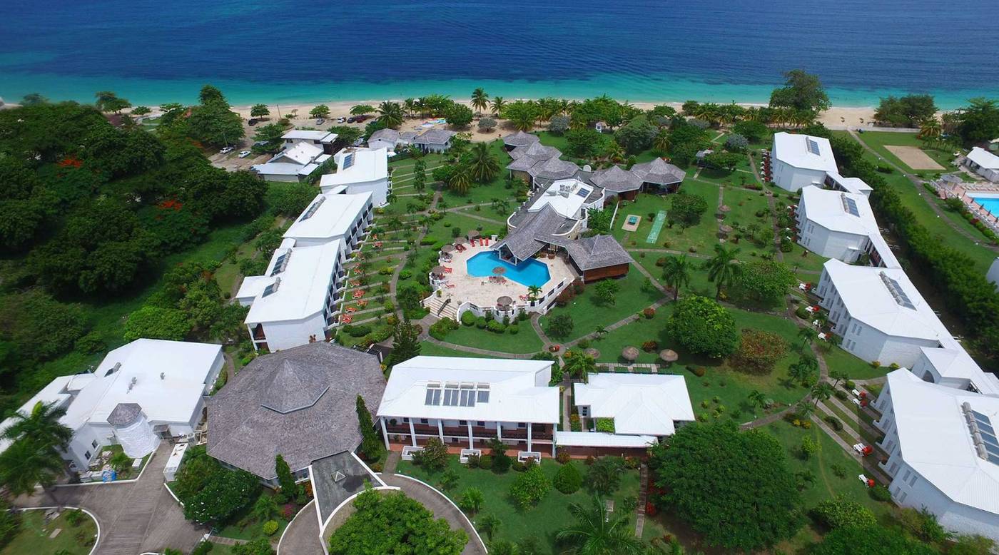 Coyaba Beach Hotel 19.06.25