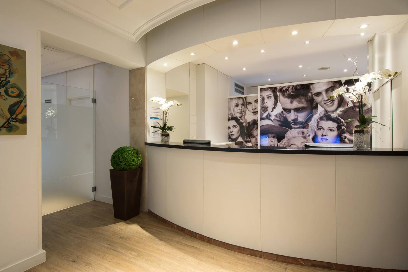 NeoMagna-Madrid-Lobby-11