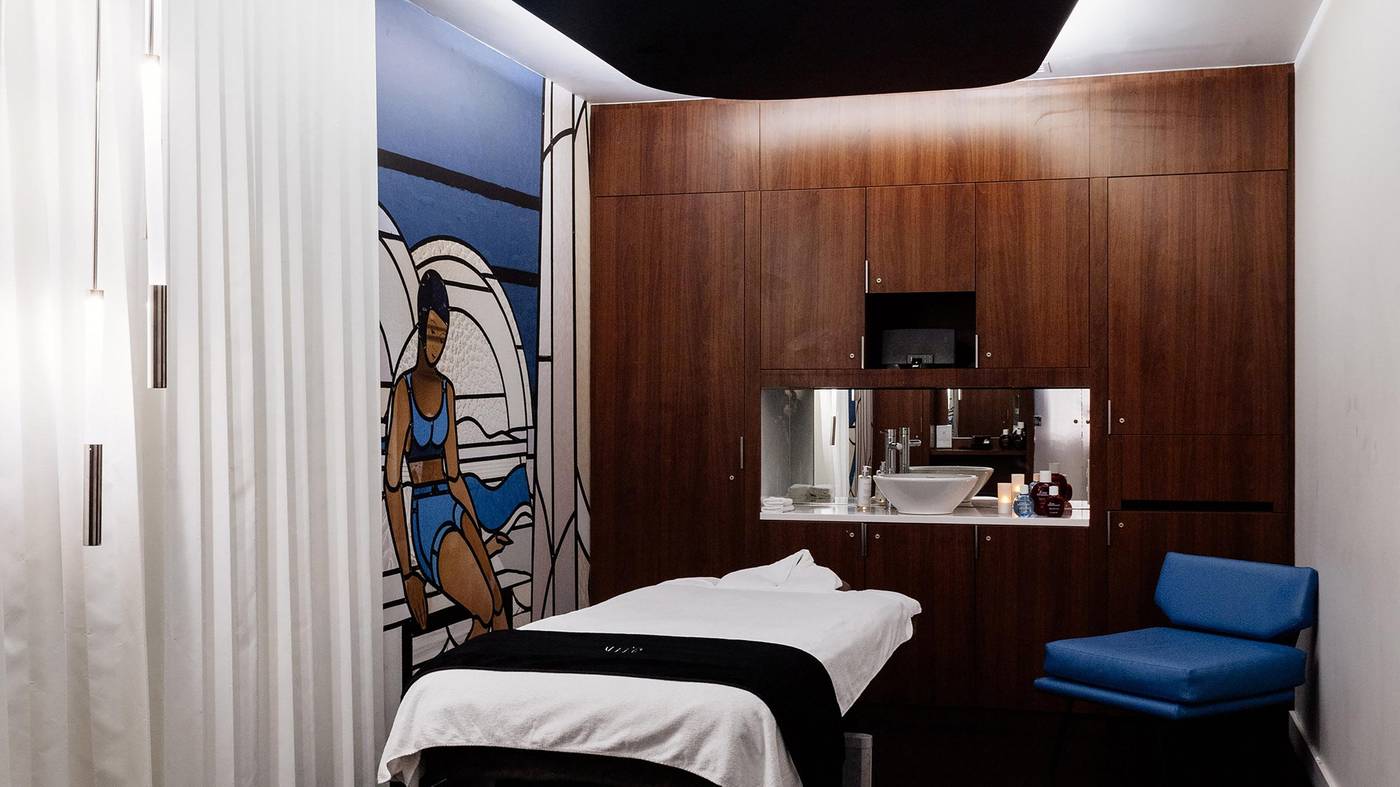 Hotel-Molitor-Paris---MGallery-Sports-and-Entertainment-85