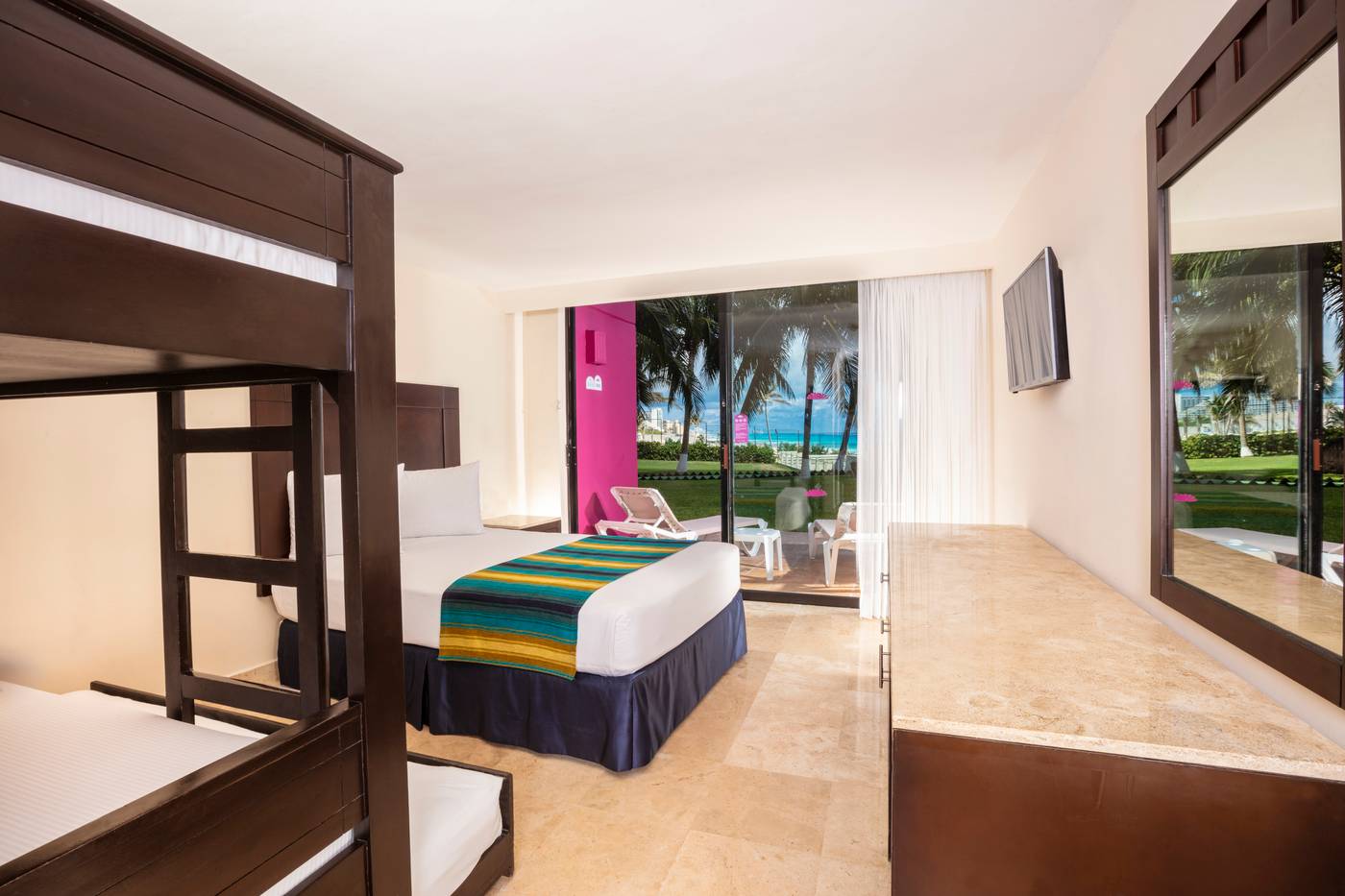 Crown-Paradise-Club-Cancun-Room-29