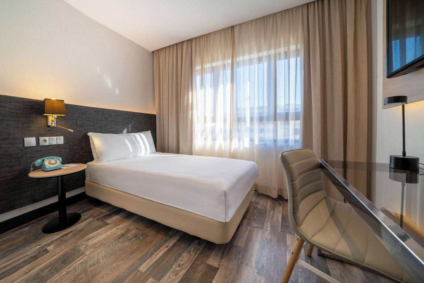 TRYP-Cadiz-La-Caleta-Hotel-Room-18