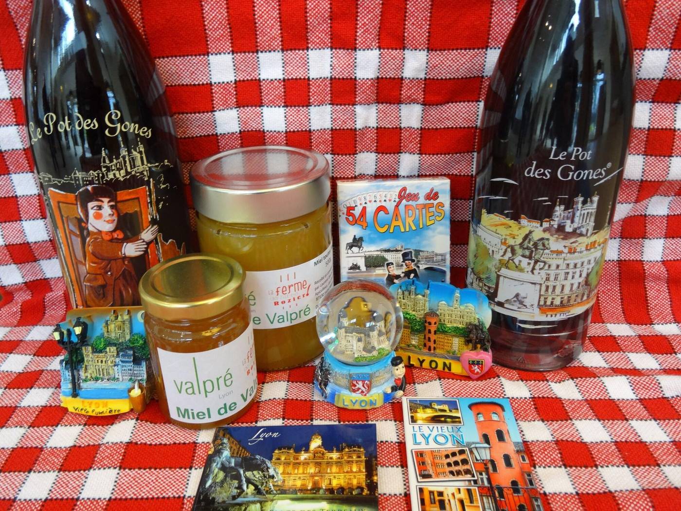 Valpré - France - ÉCULLY  - Sports and Entertainment - 6