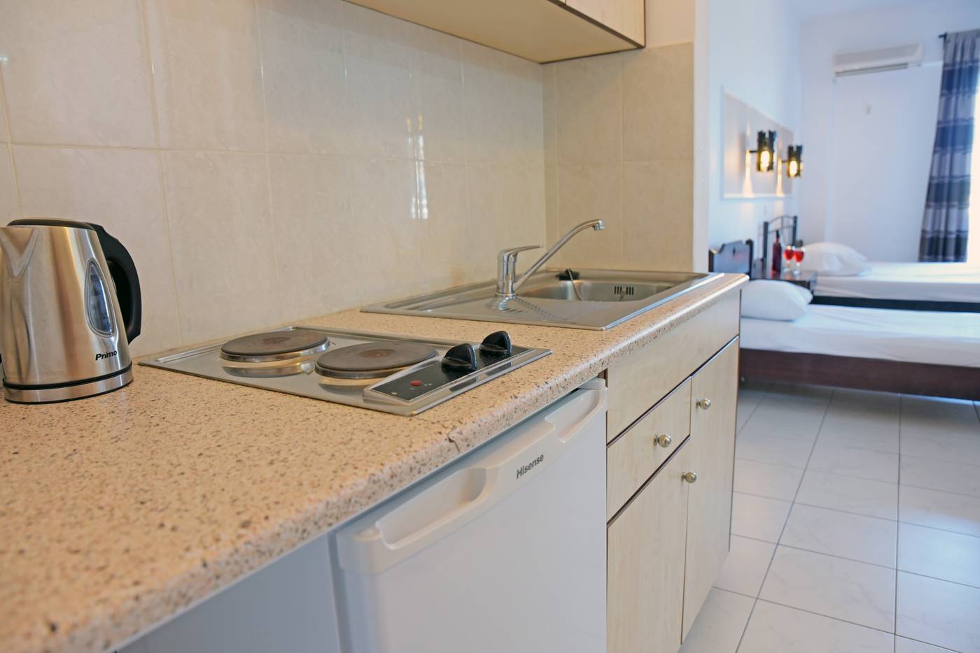 Hillside-Studios-Room-51