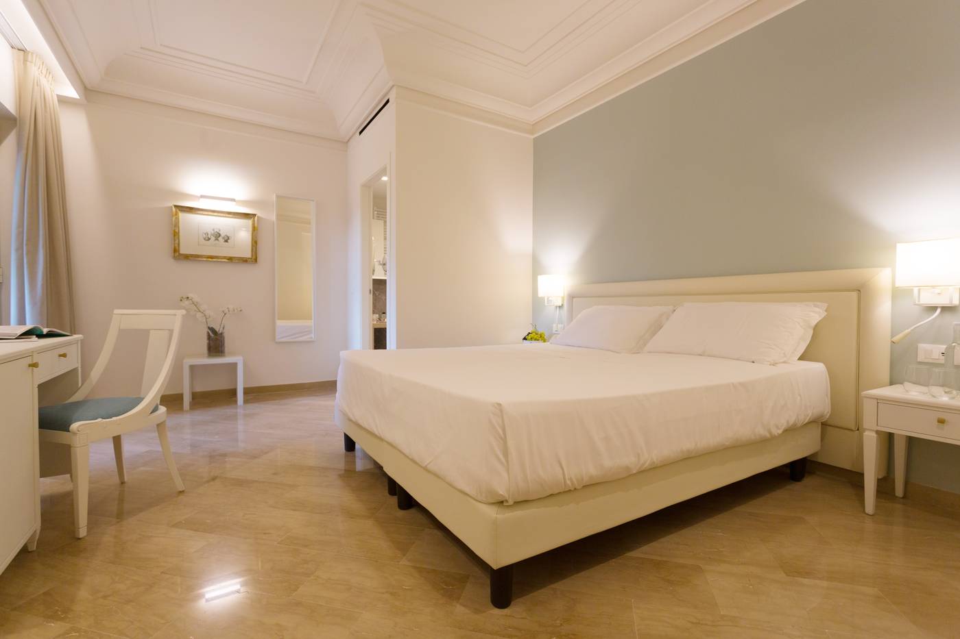 Hellenia-Yachting-Room-18