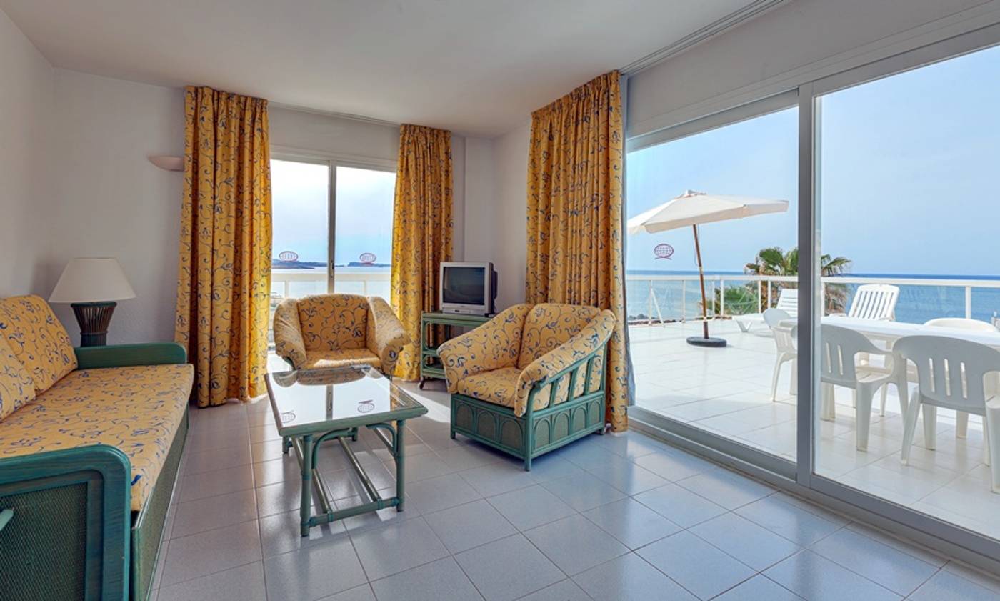 Marina-Palace-by-Intercorp-Hotel-Group-General-view-36