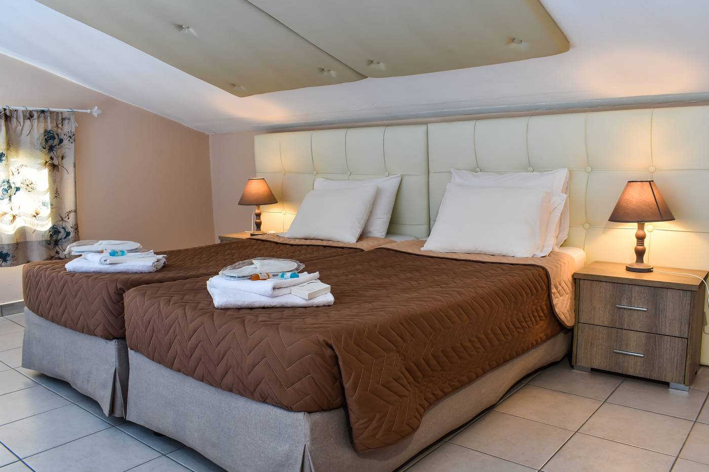 Govino-Bay-Apartments-Room-39