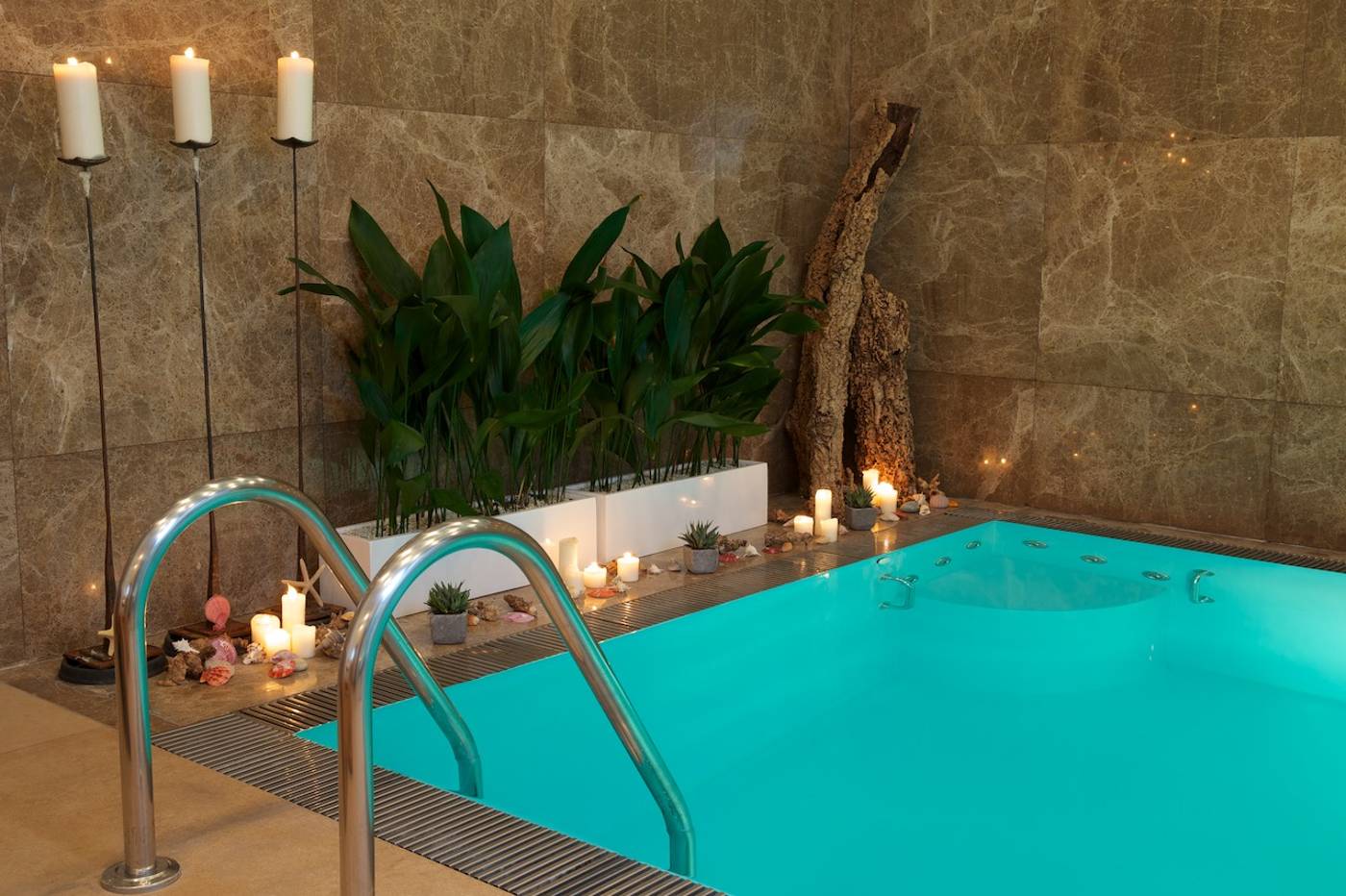 Mama S Design & Boutique  Hotel-Slovakia-BRATISLAVA-Pool-5