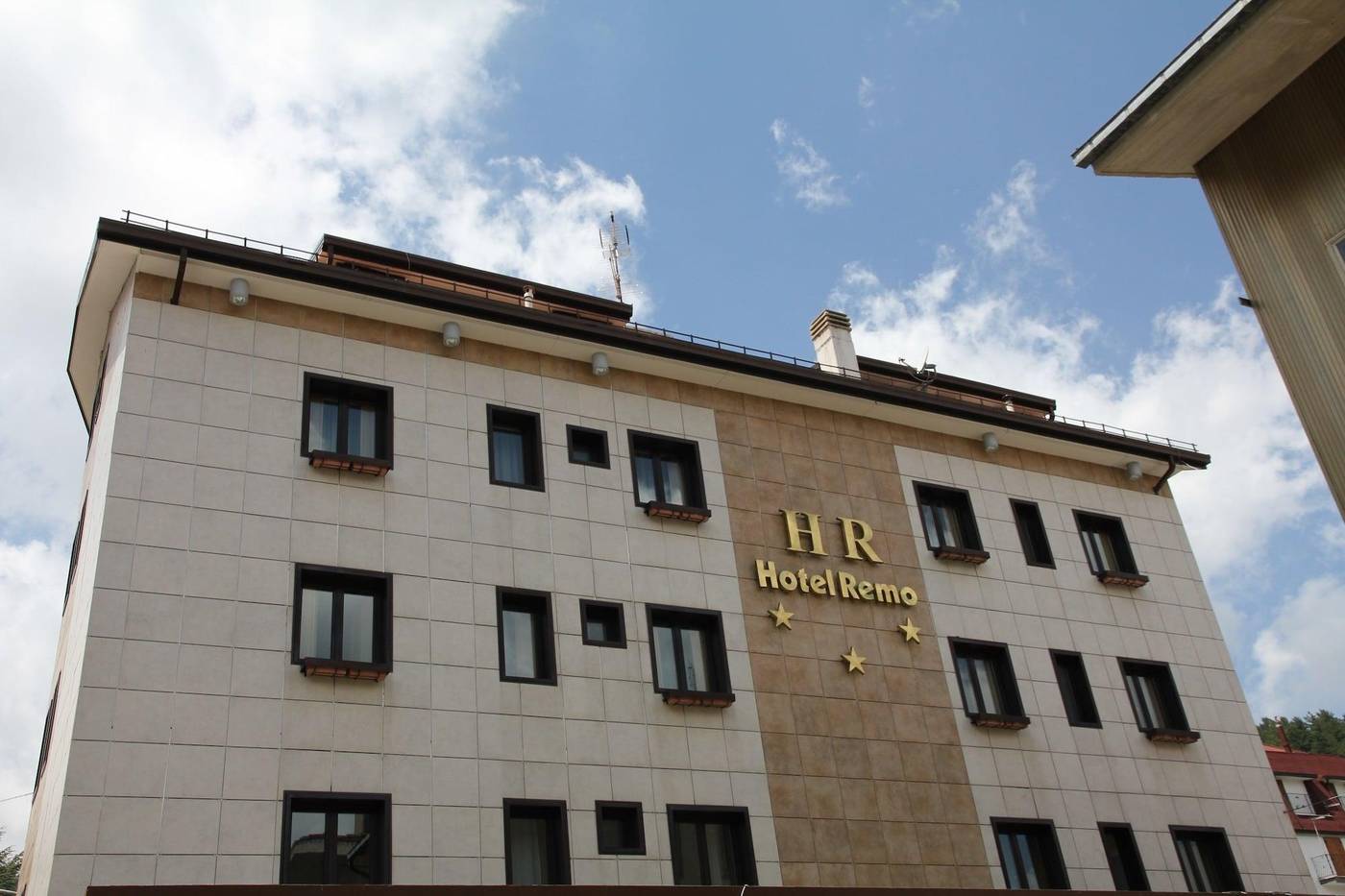 Hotel Da Remo-Italy-ROCCARASO-General view-3