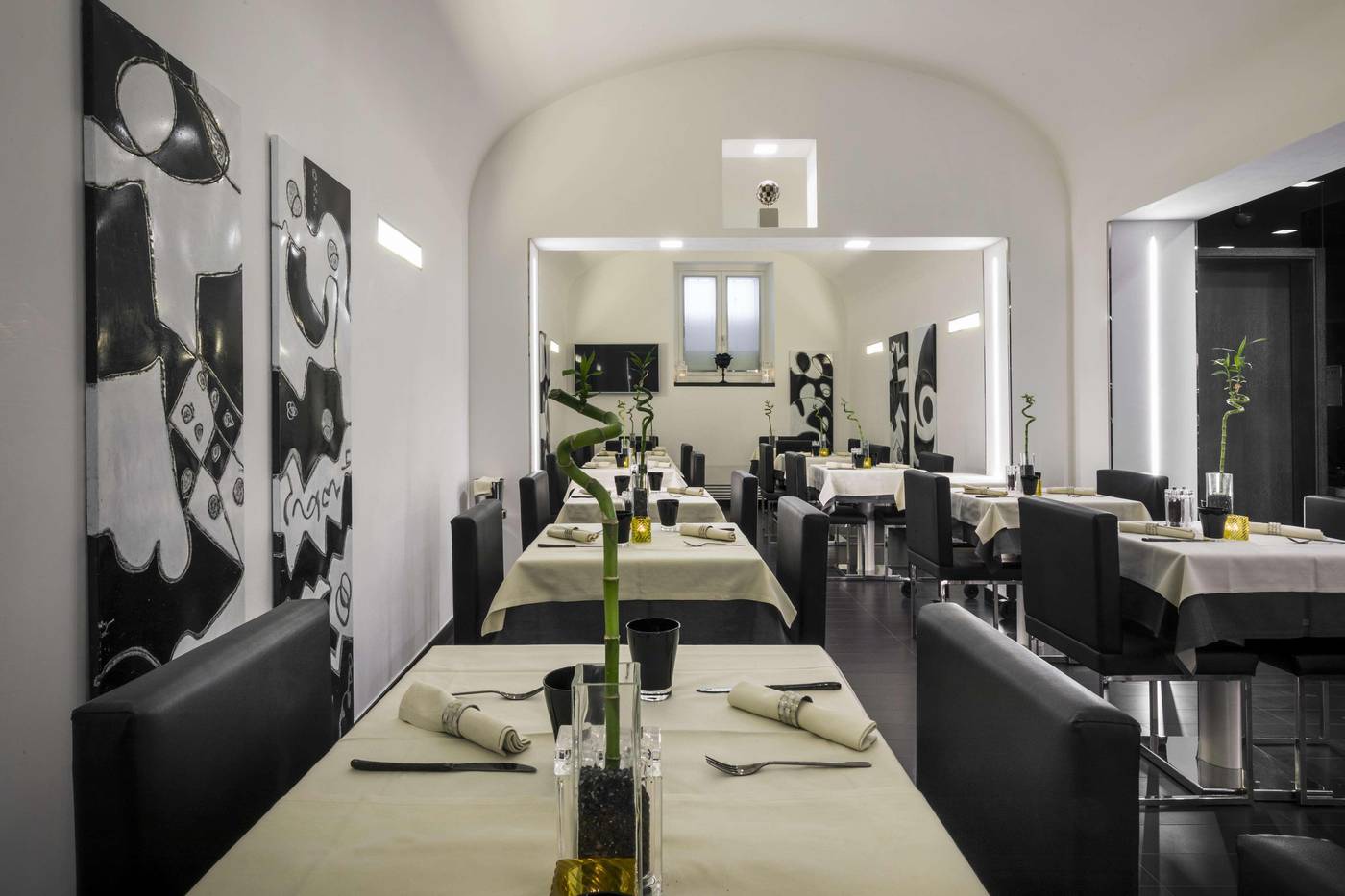 Lhp-River-Boutique-Hotel---Spa-Restaurant-15