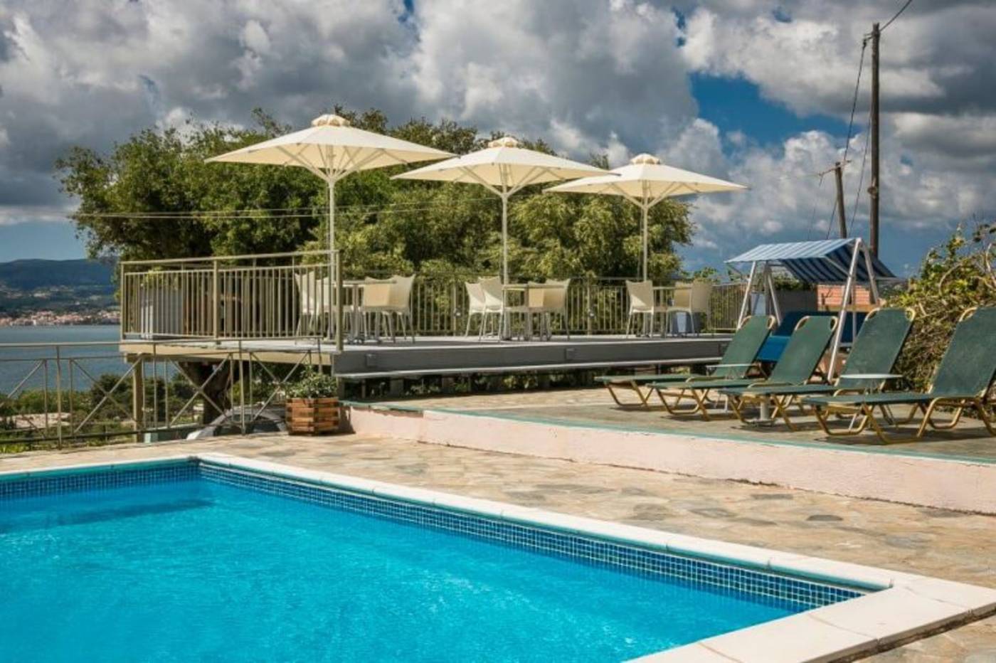 Panorama-Fanari-Studios---Apartments-Pool-6