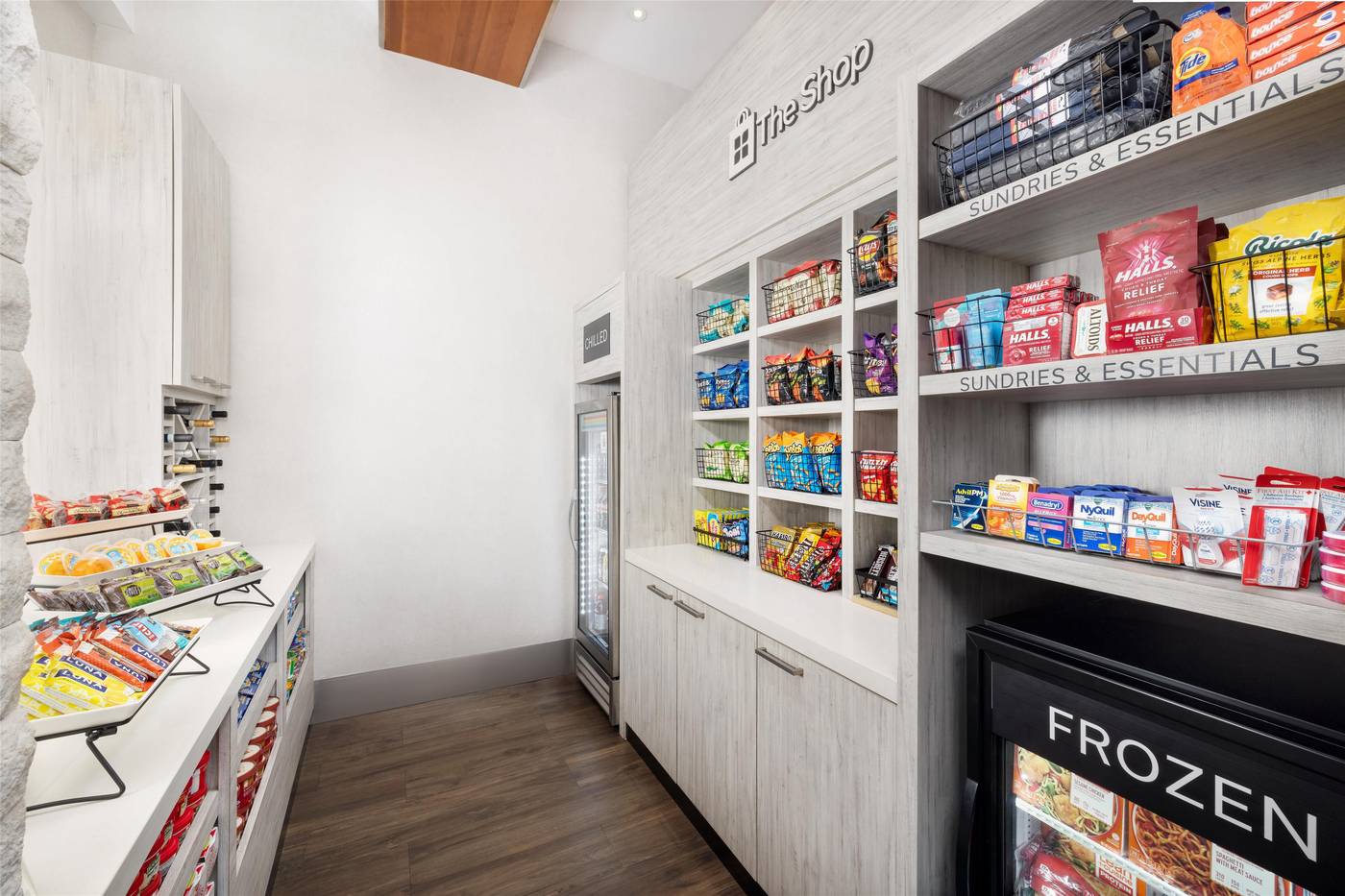 Hilton-Garden-Inn-New-York-Times-Square-Central-Restaurant-51