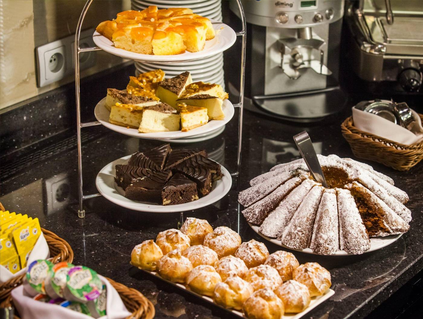 Qubus-Hotel-Krakow-Restaurant-45