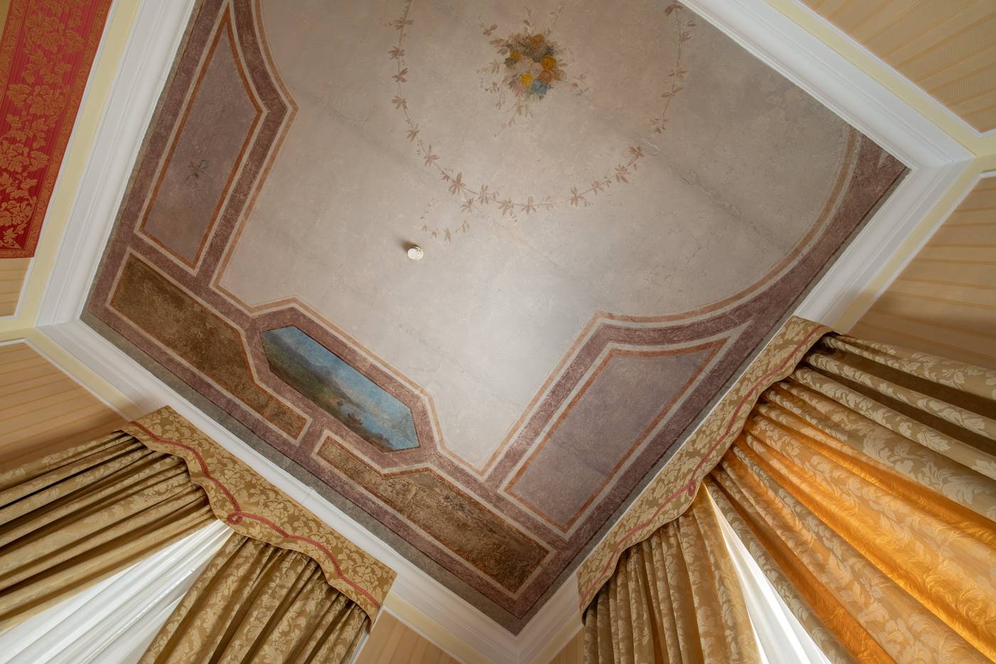 Hotel-Canada--BW-Premier-Collection-Room-52