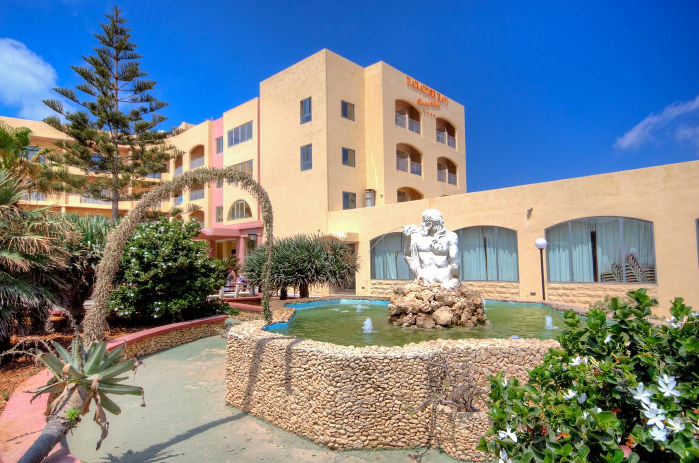 Paradise Bay Resort Hotel