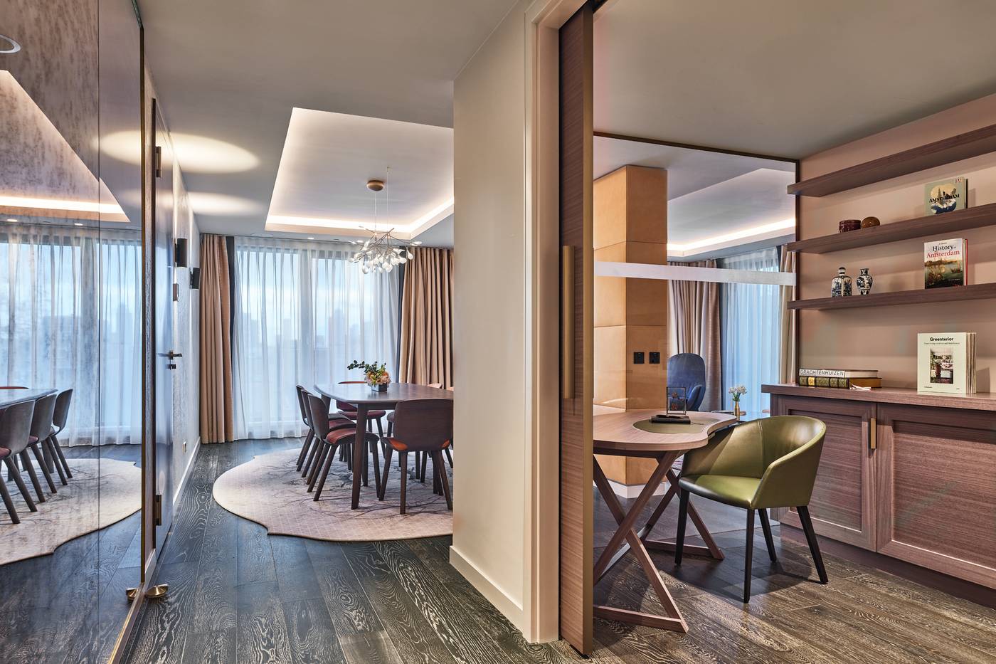 Hyatt-Regency-Amsterdam-Room-49