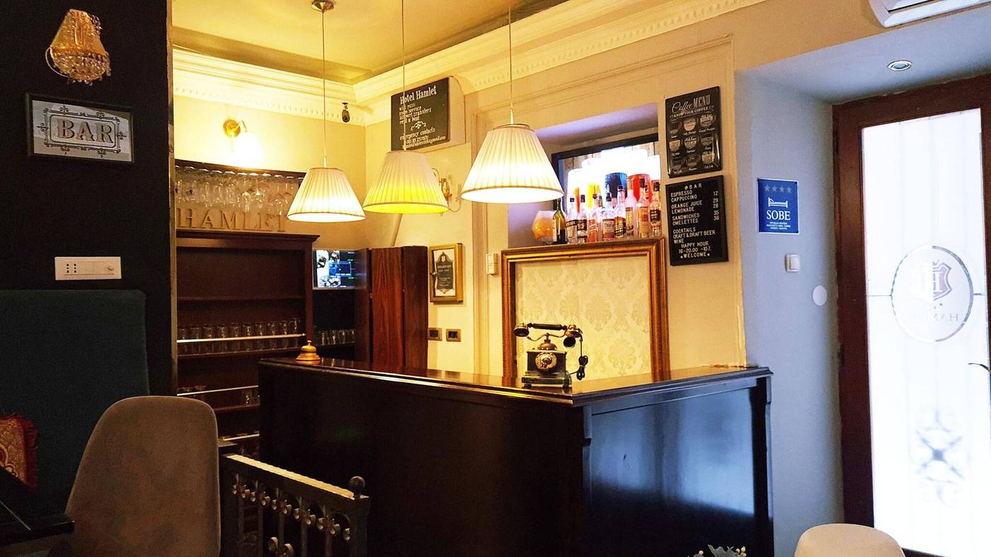 Hamlet-Bed---Breakfast-Lobby-37