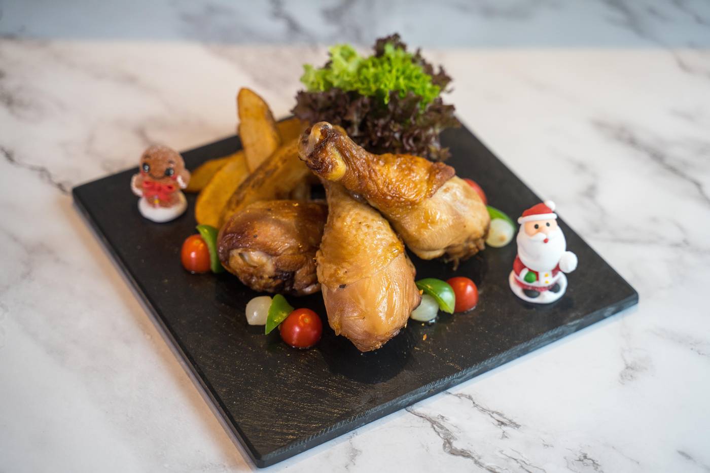 Crowne-Plaza-Hong-Kong-Kowloon-East-Restaurant-35