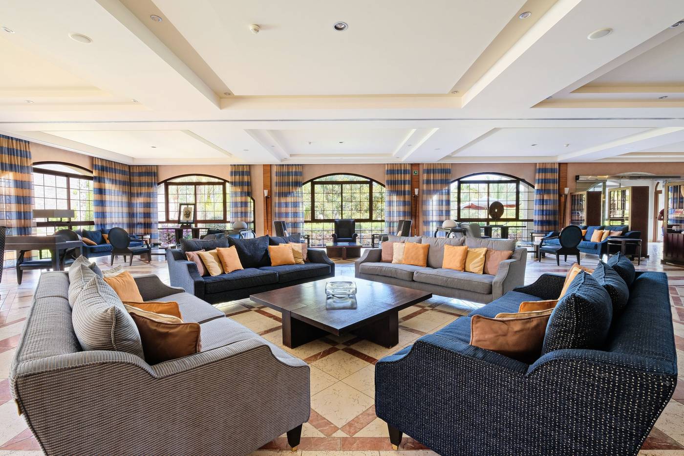 Hotel-Envia-Almeria-Spa---Golf-Bar-30