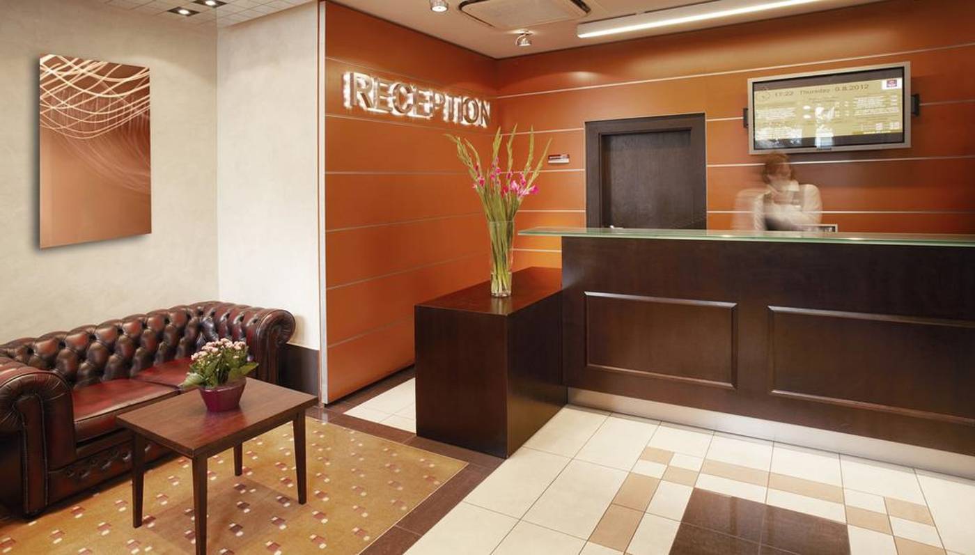 Clarion-Hotel-Prague-City-Lobby-2