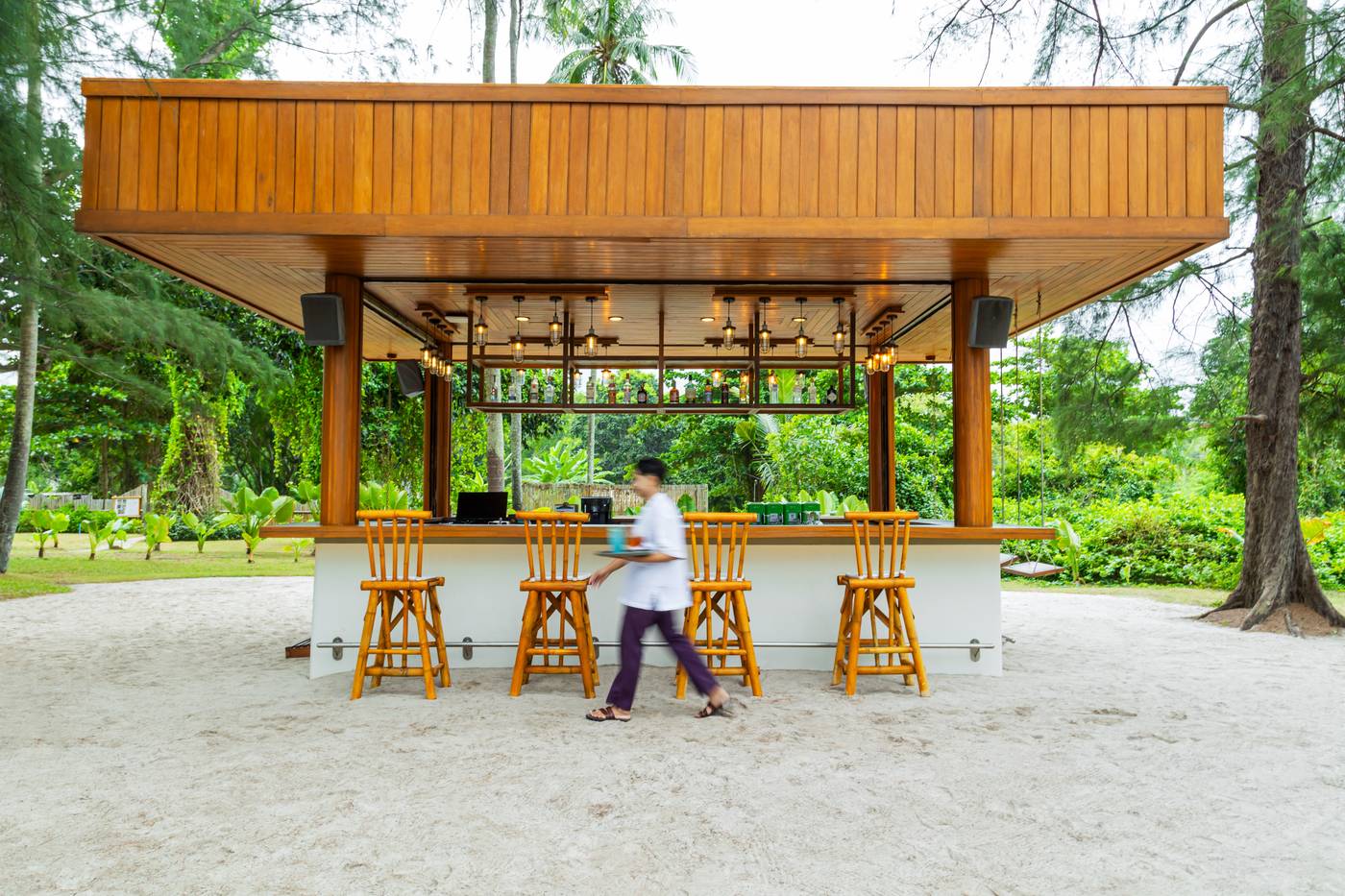 Sala-Phuket-Mai-Khao-Beach-Resort-And-Spa-Bar-28