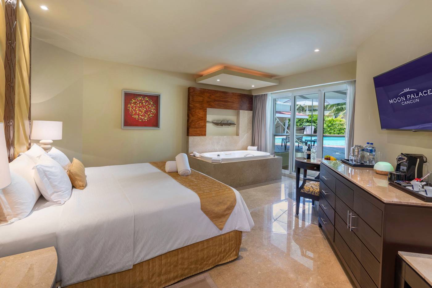 Moon-Palace-Room-32