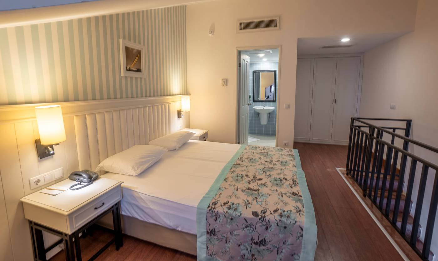 Monachus Hotel & Spa