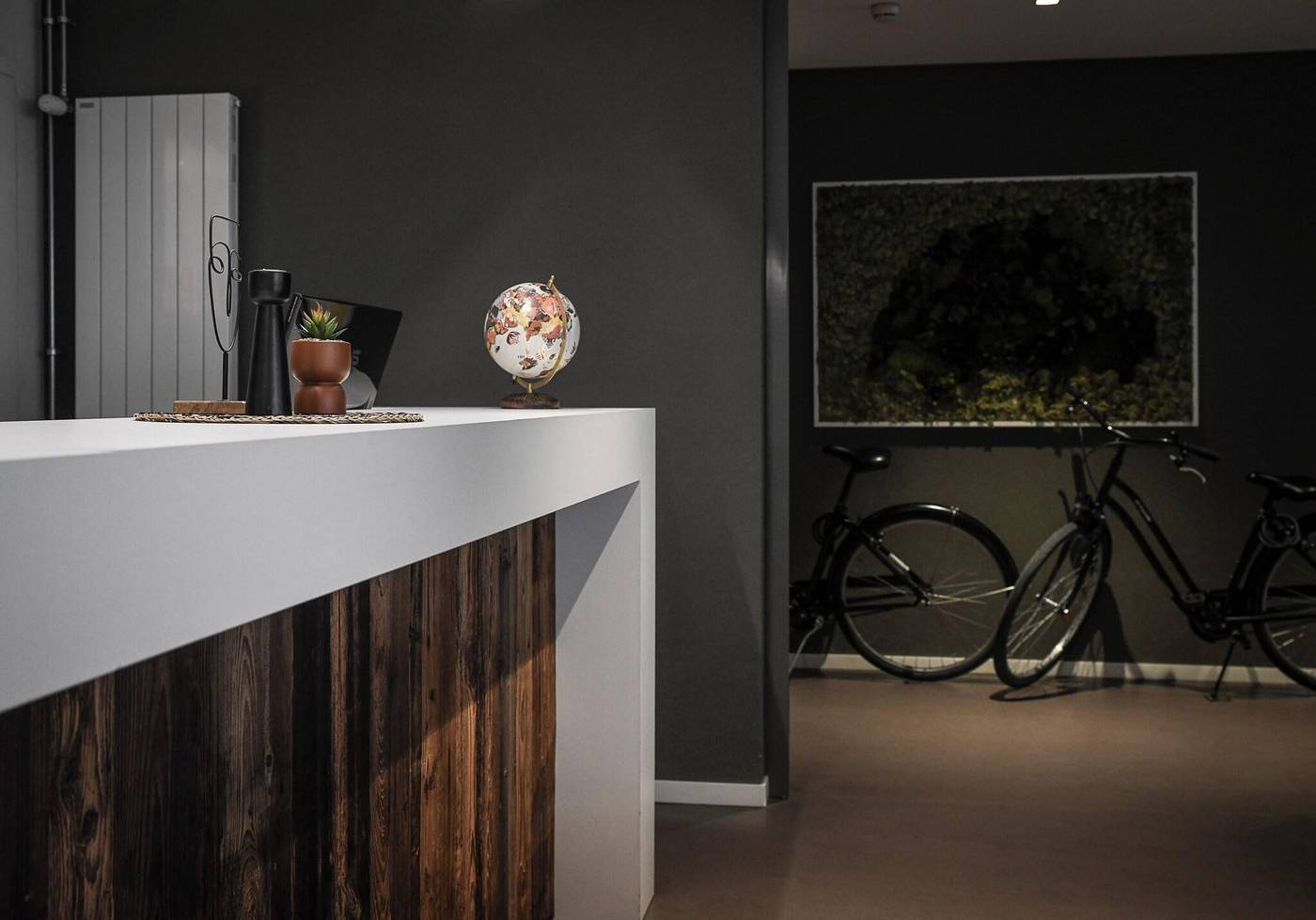 Home-Swiss-Hotel-General-view-23