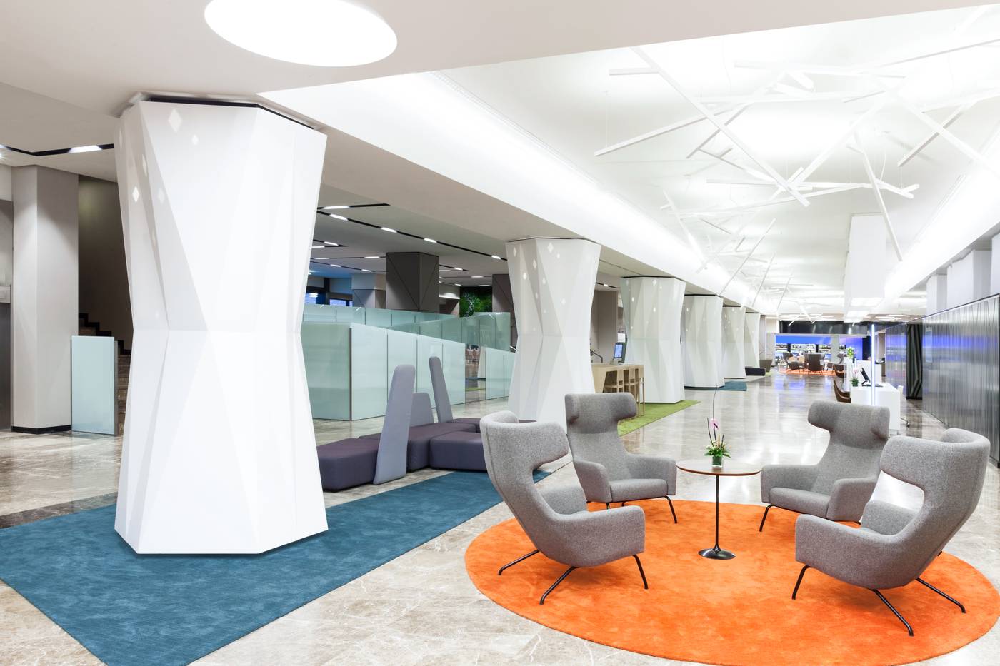 Novotel-Madrid-Center-Lobby-4